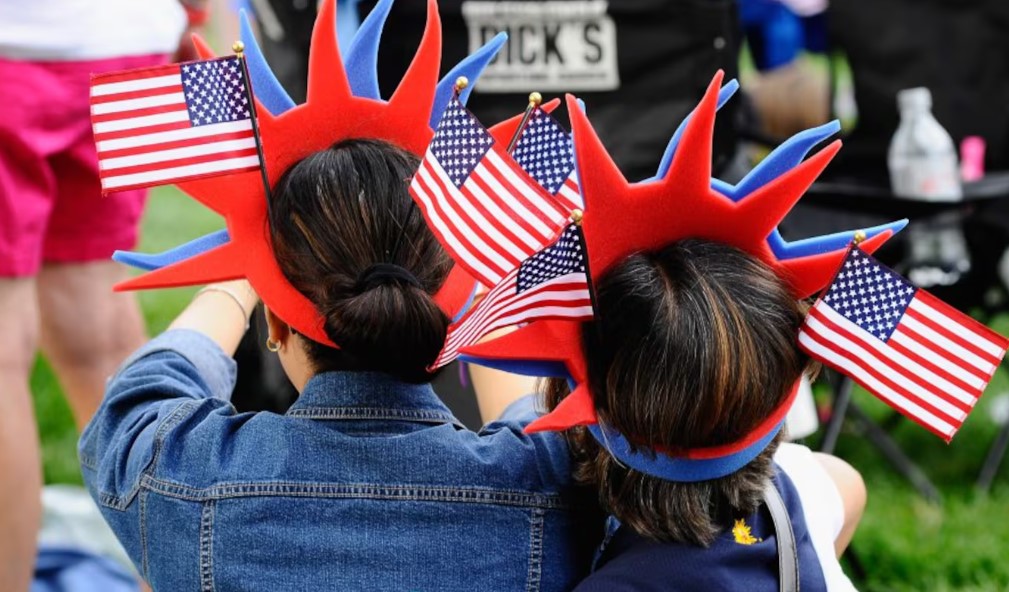 Columbus day holiday in usa 2025